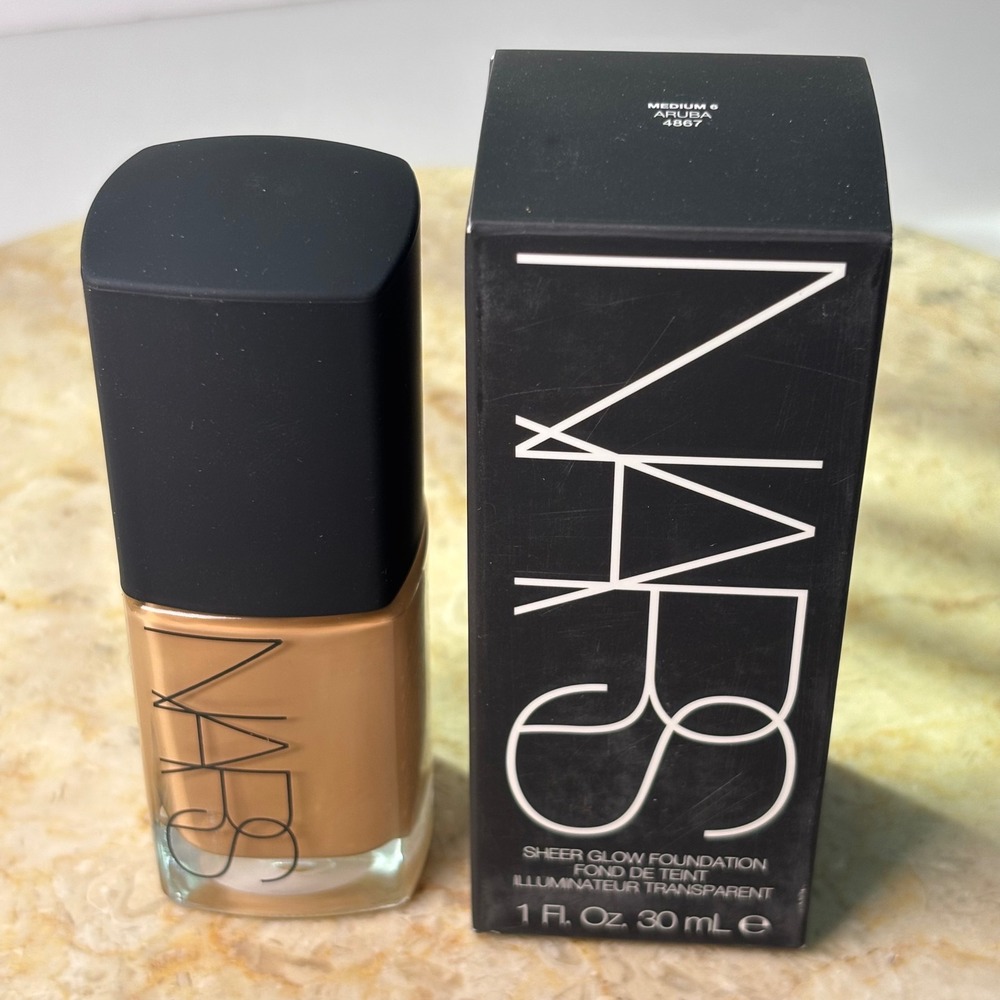 NARS Sheer Glow Foundation 1oz Medium 6 Aruba Radiant Finish 4867